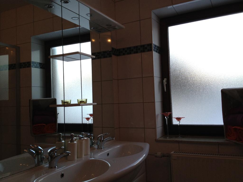 Haus Zur Therme Бад Митерндорф Екстериор снимка